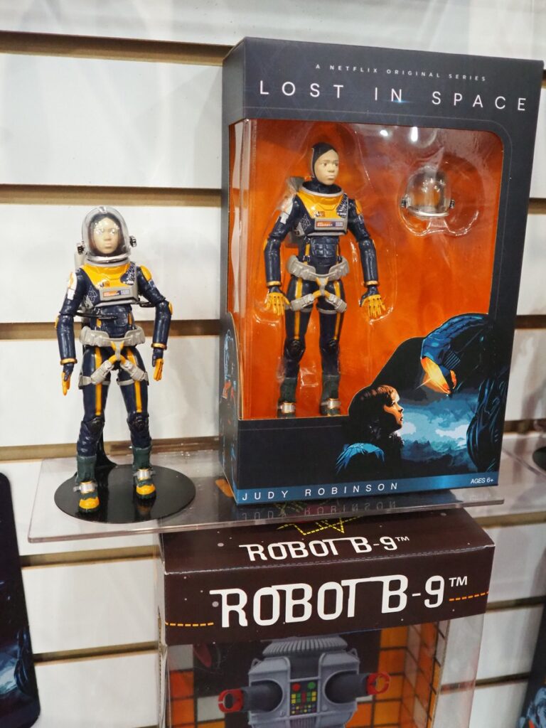 lost in space action figures